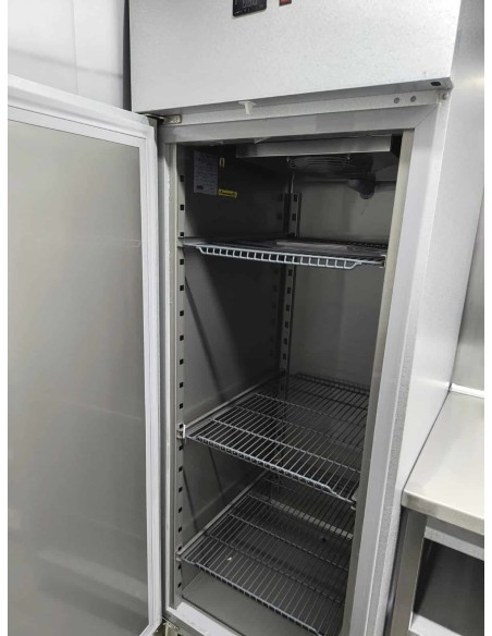 CRAFTMAX-Verkaufsanhaenger-2700-Gastro-voll-ausgestattet-2700kg-Tandem-15