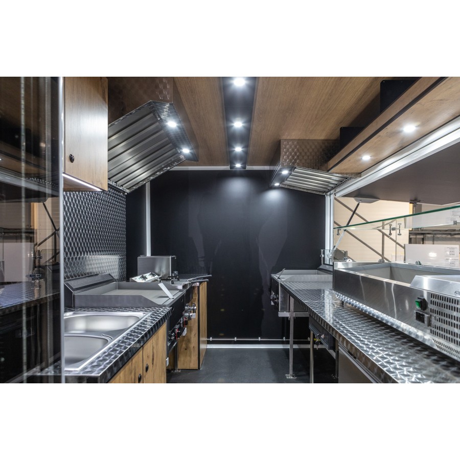 MAN-TGE-3.180-2.0-TDI-130KW-Foodtruck-Edelstahl-Gastro-voll-ausgestattet-7