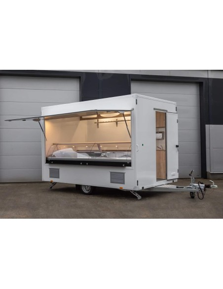 CRAFTMAX®-Verkaufsanhaenger-Kuehlthekenanhaenger-1500-mit-Thermo-Sandwichpanelen-seitlicher-Verkaufsklappe-Kurbelstuetzen-Elektr
