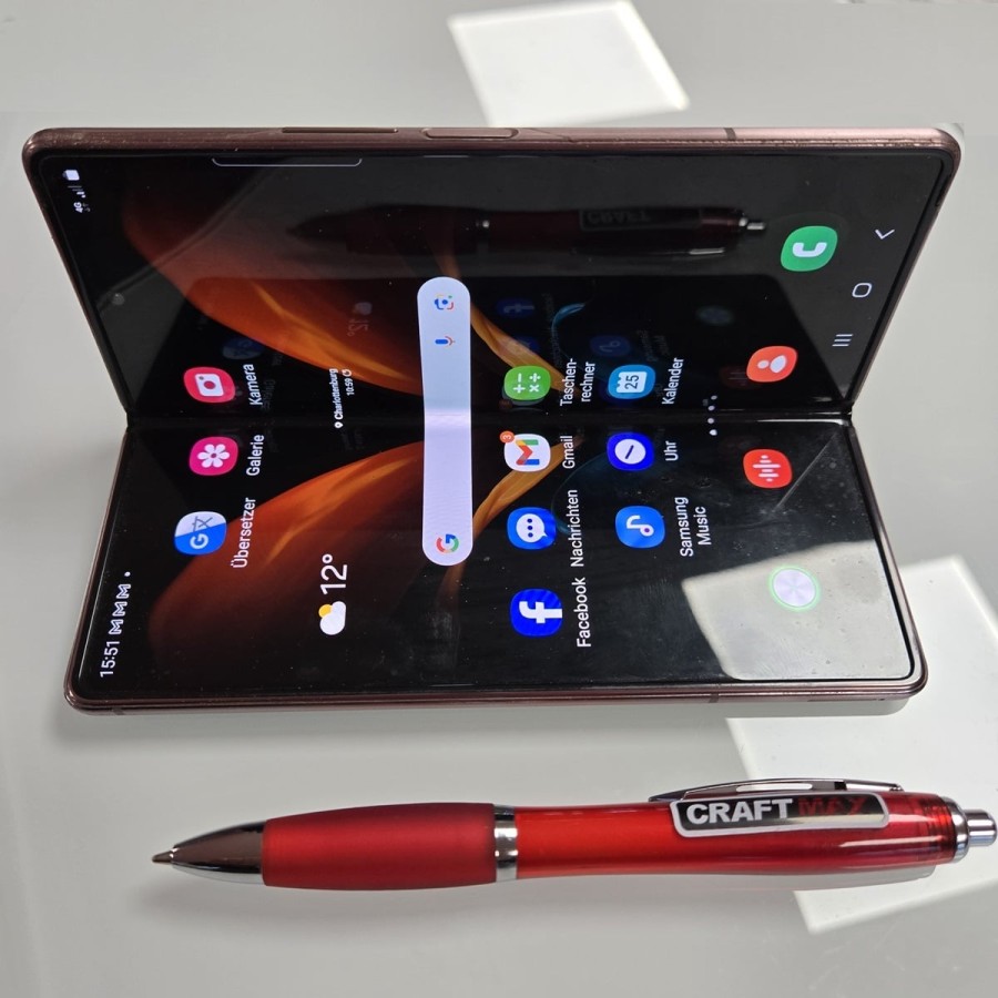 Samsung-Galaxy-Z-Fold-2-5G-256GB-75-Zoll-Display-3-Kameras-ohne-Vertrag-gebraucht-mystic-bronze