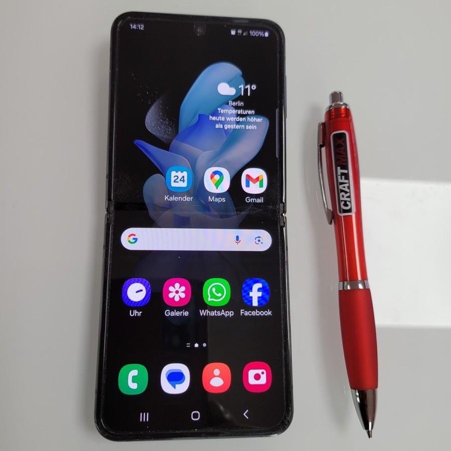 Samsung-Galaxy-Z-Flip4-5G-8-GB-256-GB-Dual-SIM-Graphite-ohne-Vertrag-gebraucht-1