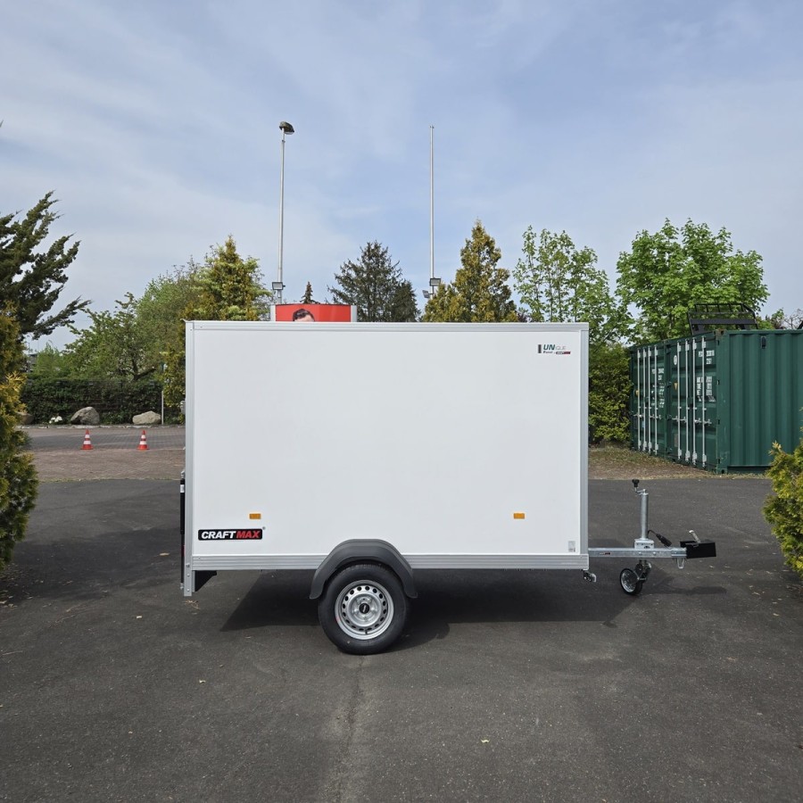 CRAFTMAX-750-Kofferanhaenger-mit-Rampe-2.55×1.42×1.53m-Unique-Sandwichpanele-ungebremst-100kmh-10