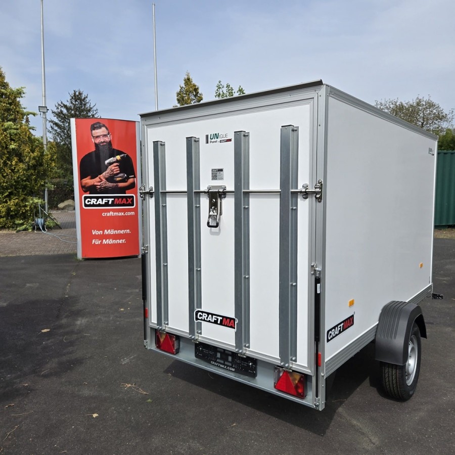 CRAFTMAX-750-Kofferanhaenger-mit-Rampe-2.55×1.42×1.53m-Unique-Sandwichpanele-ungebremst-100kmh-6