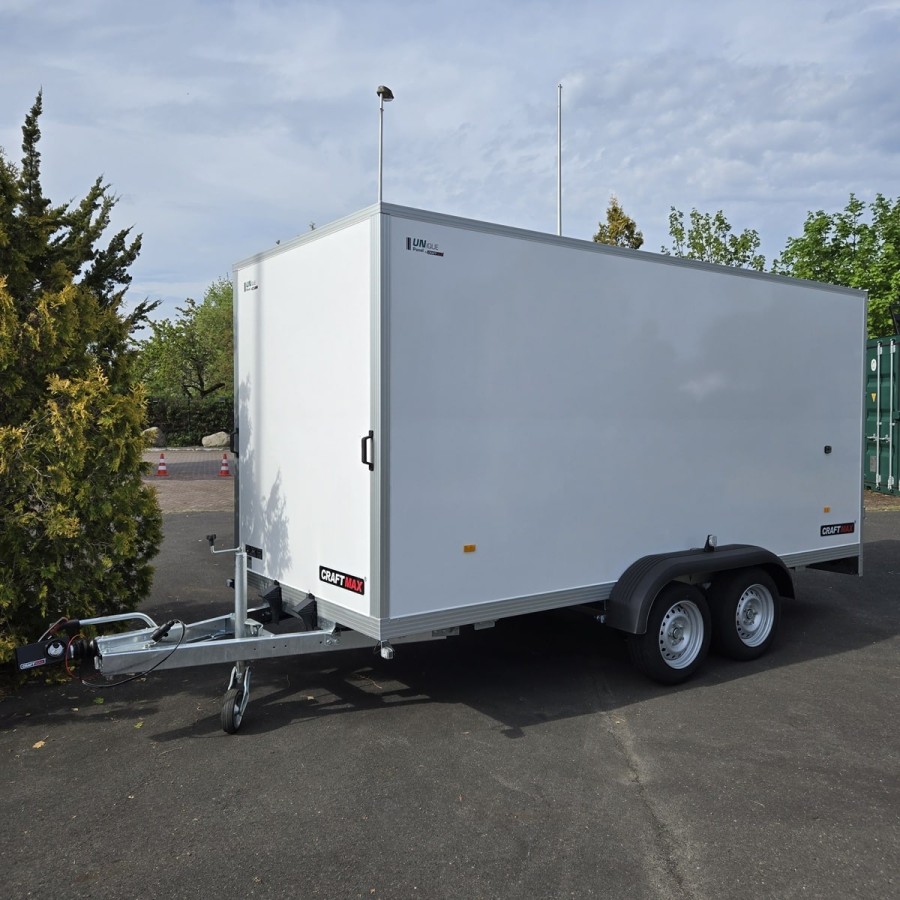 CRAFTMAX-2600-Tandem-Kofferanhaenger-Doppeltuer-4.26×1.75×1.94m-Unique-Sandwich-GFK-Oberflaeche-Innenleuchte-Stuetzen-100kmh-3