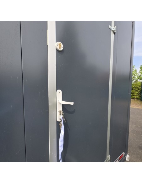 Verkaufsanhaenger-1350-Thermo-Sandwichpanele-4.00x2.00x2.20m-Elektroinstallation-Waschbecken-Durchlauferhitzer-5-1