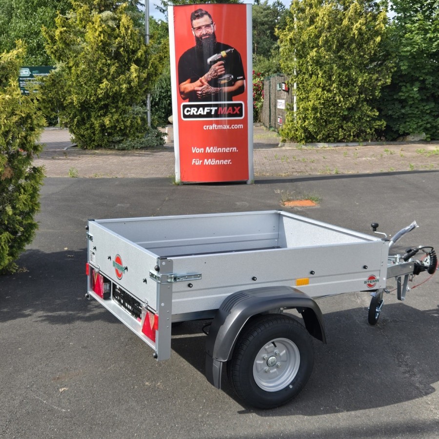 STEMA-Mini-750-gebremst-–-der-kleinste-PKW-Anhaenger-Deutschlands-1.33×1.08×0-7