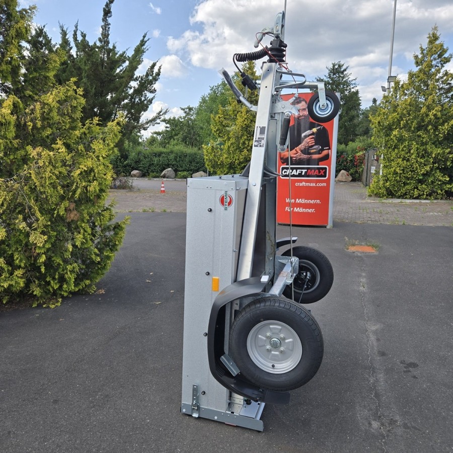 STEMA-Mini-750-gebremst-–-der-kleinste-PKW-Anhaenger-Deutschlands-1.33×1.08×0-8