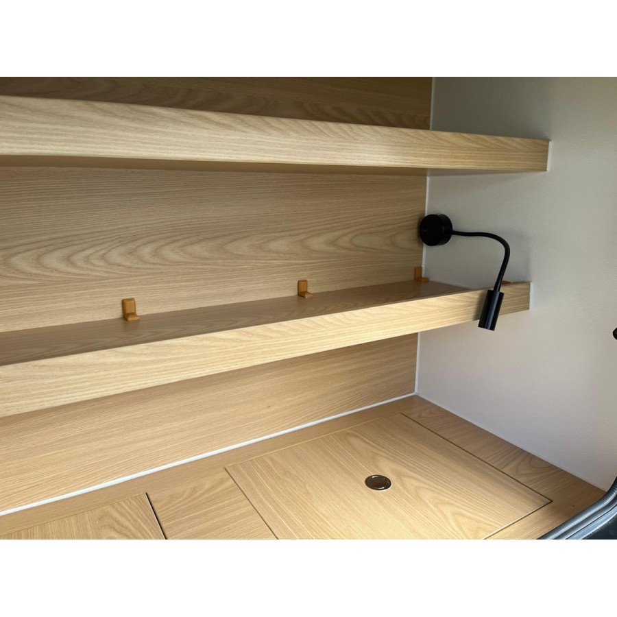 CRAFTMAX-OffRoad-Mini-Caravan-1000-ThermoSandwich-2.11x1.22x1.22m-vollausgestattet-mit-Moebel-Bett-Fenster-Tuer-Solar-100kmh-7
