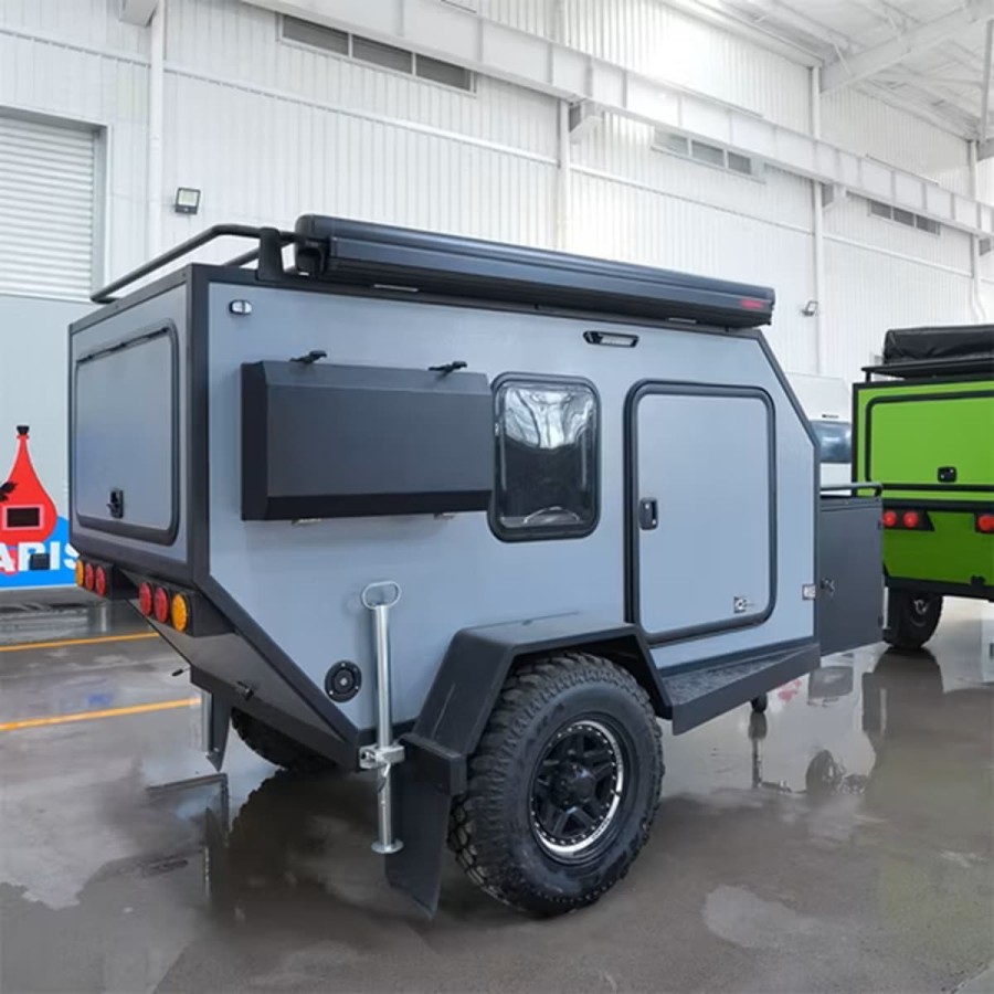 CRAFTMAX-OffRoad-Mini-Caravan-1000-ThermoSandwich-2.11x1.22x1.22m-vollausgestattet-mit-Moebel-Bett-Fenster-Tuer-Solar-100kmh-15
