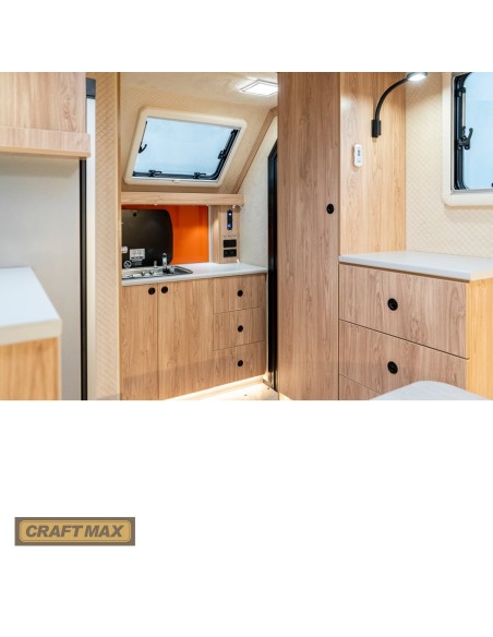 OffRoad-Caravan-BLACK-ROAD-SOLAR-2700-Tandem-Luxus-Innenausstattung-1