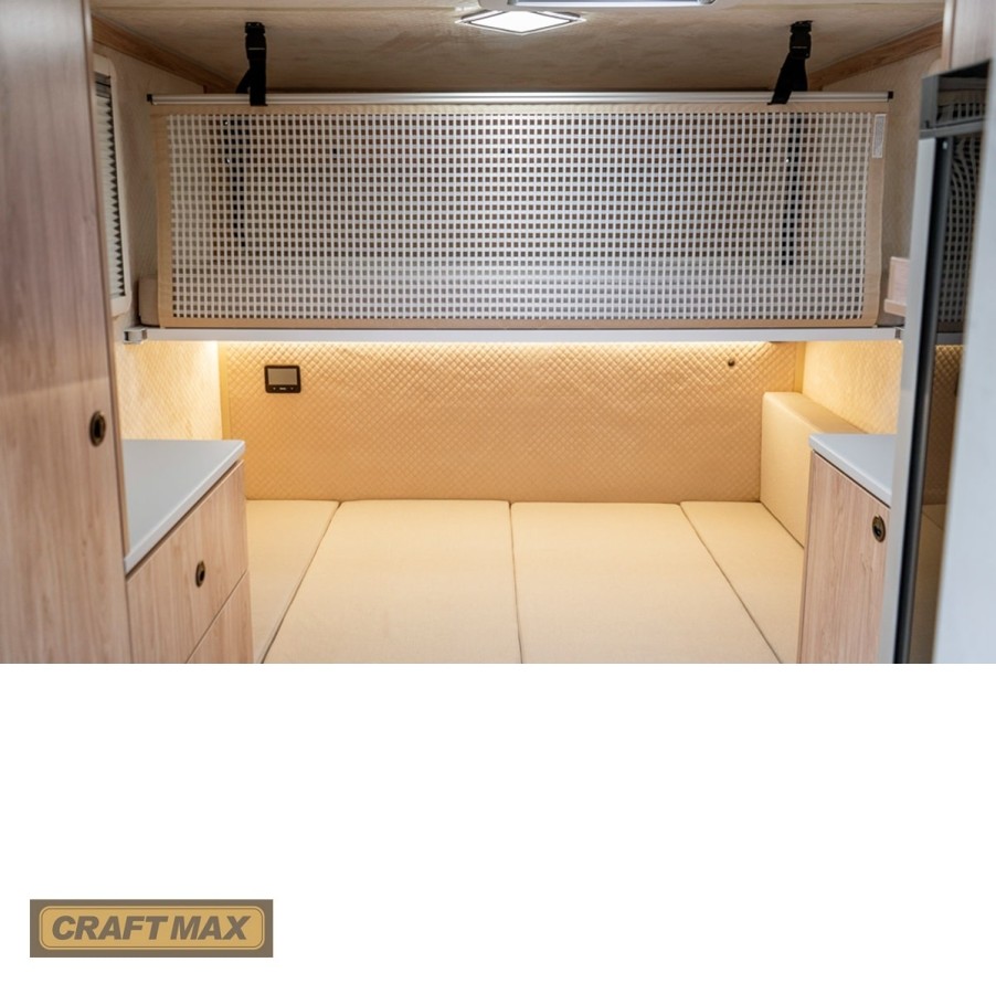 OffRoad-Caravan-BLACK-ROAD-SOLAR-2700-Tandem-Luxus-Innenausstattung-19