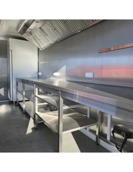 Verkaufsanhaenger-Tandem-2700-Edelstahl-Gastro-voll-ausgestattet-4.20x2.20x2.30m-Thermo-Sandwichpanele-E-Paket-8