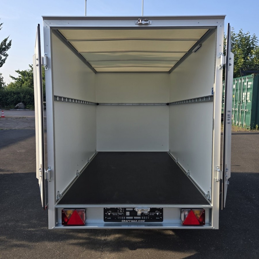 CRAFTMAX-750kg-Kofferanhaenger-zwei-Fluegeltueren-2.55×1.42×1.53m-Unique-Sandwichpanele-ungebremst-100kmh-6