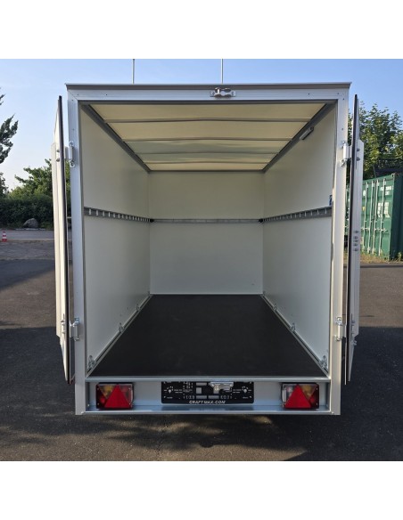 CRAFTMAX-750kg-Kofferanhaenger-zwei-Fluegeltueren-2.55×1.42×1.53m-Unique-Sandwichpanele-ungebremst-100kmh-6