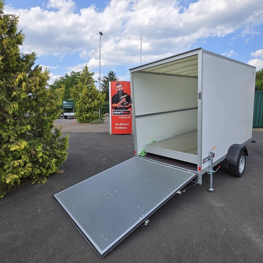 CRAFTMAX-Kofferanhaenger-1400-mit-Rampe-gebremst-super-leichte-Unique-Sandwichpanele-3.05×1.57x1.94m-100kmh-2