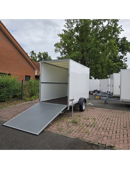 CRAFTMAX-Kofferanhaenger-1400-mit-Rampe-gebremst-super-leichte-Sandwichpanele-3.05×1.57x1.94m-100kmh-2