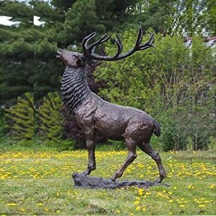 The-Deer-Bronzeskulptur-beeindruckende-handgefertigte-Skulptur-fuer-Ihren-Garten-Park-Villa