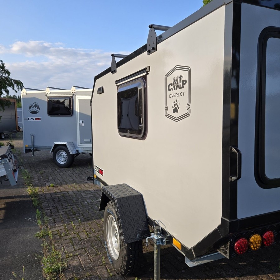 OffRoad-Campinganhaenger-750kg-2.80x1.47x1.40m-Heckklappe-Tuer-2-Fenster-variable-Zwischenwand-100kmh-15