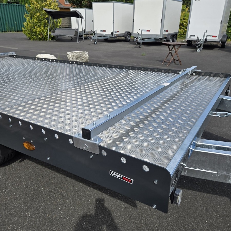 CRAFTMAX-SuperFlash-3500-Fahrzeugtransporter-Autotrailer-mit-schnell-kippbarer-Ladeflaeche-mit-Riffelblech-geschlossen-5