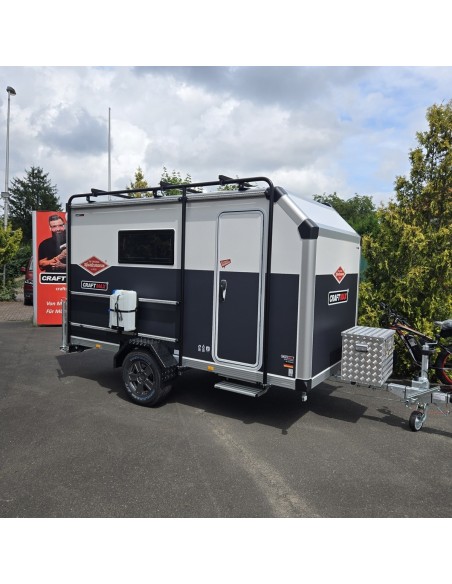 Sportcaravan®-Cube-3-halfgrey-Camping-Anhaenger-1250kg-Thermo-Sandwich-GFK-3.63x1.72x1.89m-Offroad-Paket-Fenster-Tuer-Dachhaube