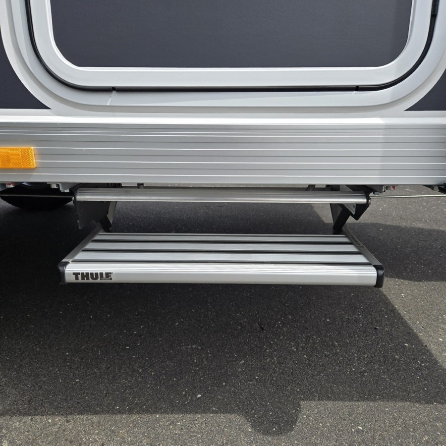 Sportcaravan®-Cube-3-OffRoad-Camping-Anhaenger-1250kg-Thermo-Sandwich-GFK-halfgrey-100kmh-19