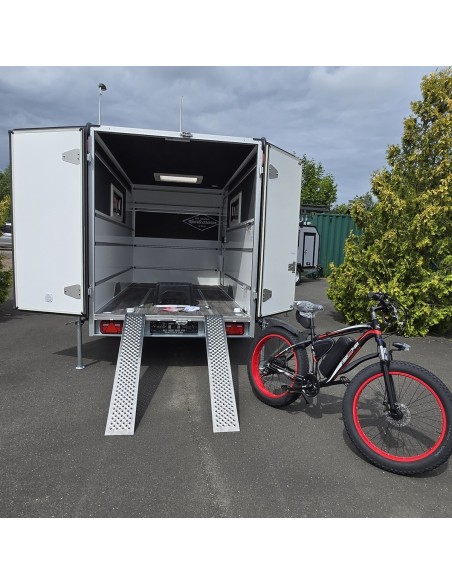 Sportcaravan®-Cube-3-OffRoad-Camping-Anhaenger-1250kg-Thermo-Sandwich-GFK-halfgrey-100kmh-32
