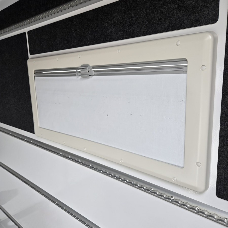 Sportcaravan®-Cube-3-OffRoad-Camping-Anhaenger-1250kg-Thermo-Sandwich-GFK-halfgrey-100kmh-48