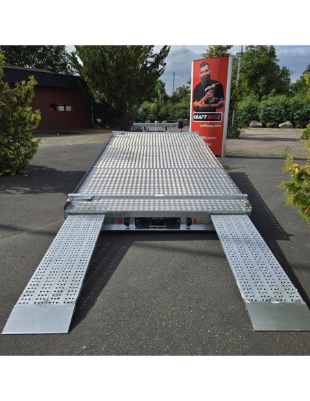CRAFTMAX-SuperFlash-3500-Fahrzeugtransporter-Autotrailer-mit-schnell-kippbarer-Ladeflaeche-mit-Riffelblech-geschlossen-2