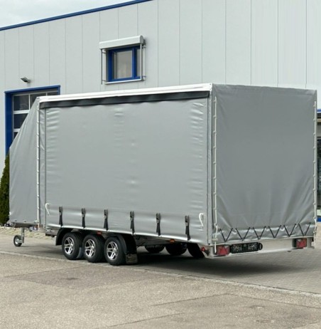 CRAFTMAX-Autotransporter-3500-Tridem-Alurahmen-kippbar-5.20x2.10x0.40m-Alupaneelboden-Seilwinde-Aluauffahrschienen-LED-Hochplane