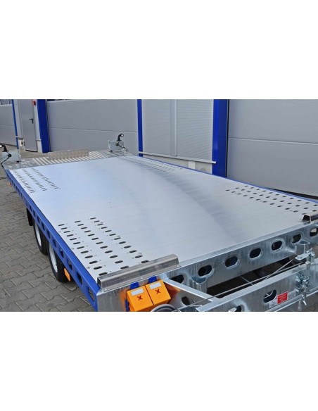 CRAFTMAX-3000-Tandem-Autotrailer-geschlossener-Alupaneelboden-kippbar-4.60x2.03m-Seilwinde-LED-3