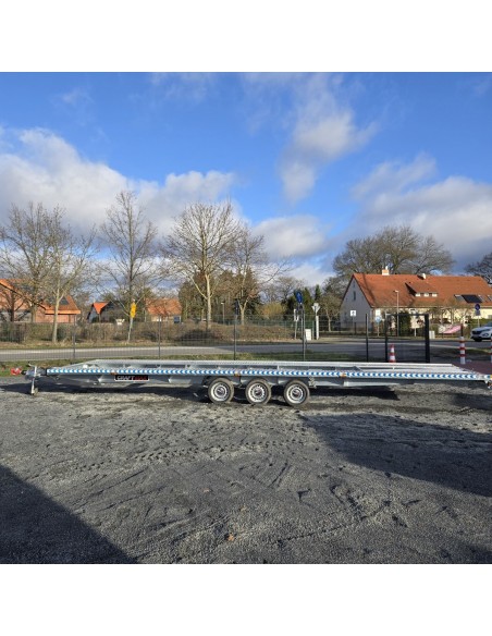 CRAFTMAX-3500-XXL-Fahrzeugtransporter-8.50x2.18m-mit-250cm-ALU-Auffahrschienen-Ersatzrad-V-Deichsel-gebremst-1