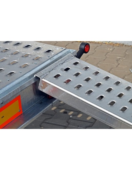 3500-XXL-Fahrzeugtransporter-mit-Auffahrschienen-Ersatzrad-V-Deichsel-gebremst-100kmh-20