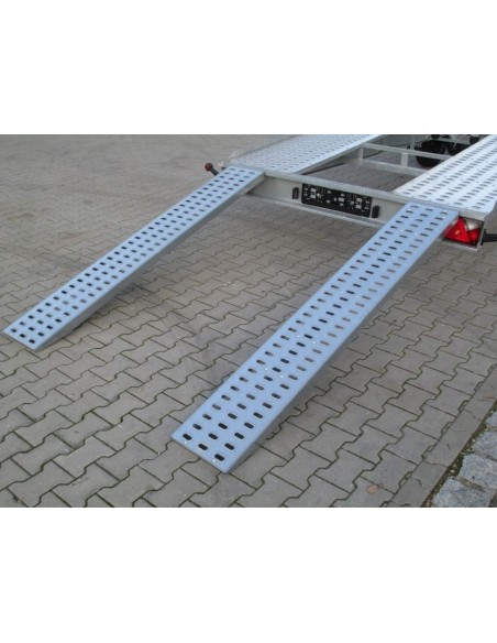 3500-XXL-Fahrzeugtransporter-mit-Auffahrschienen-Ersatzrad-V-Deichsel-gebremst-100kmh-32