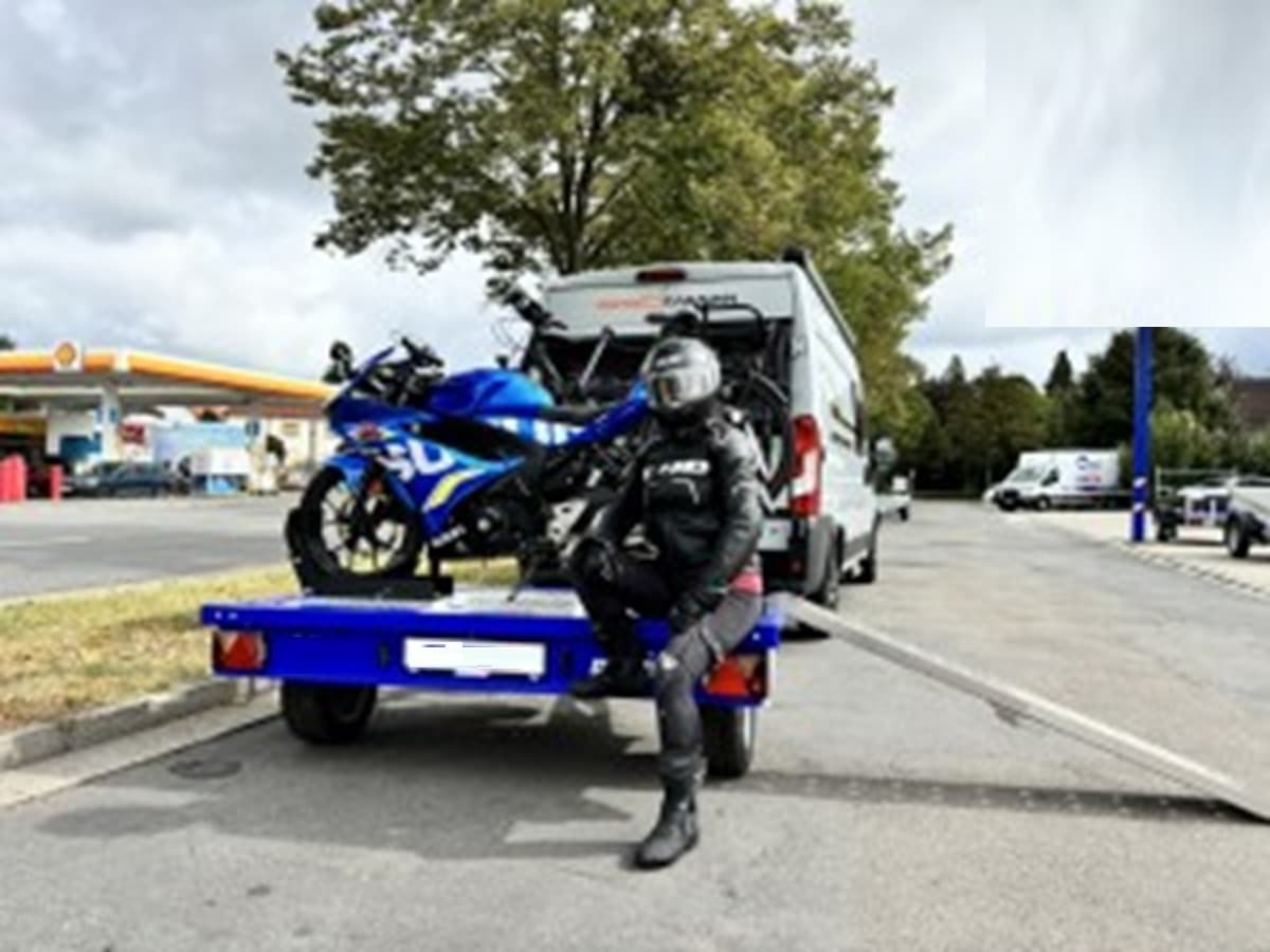 750kg-ALU-Motorradtransporter-2.00x1.00m-mit-Fahrradtraeger-Staubox-100-kmh-10