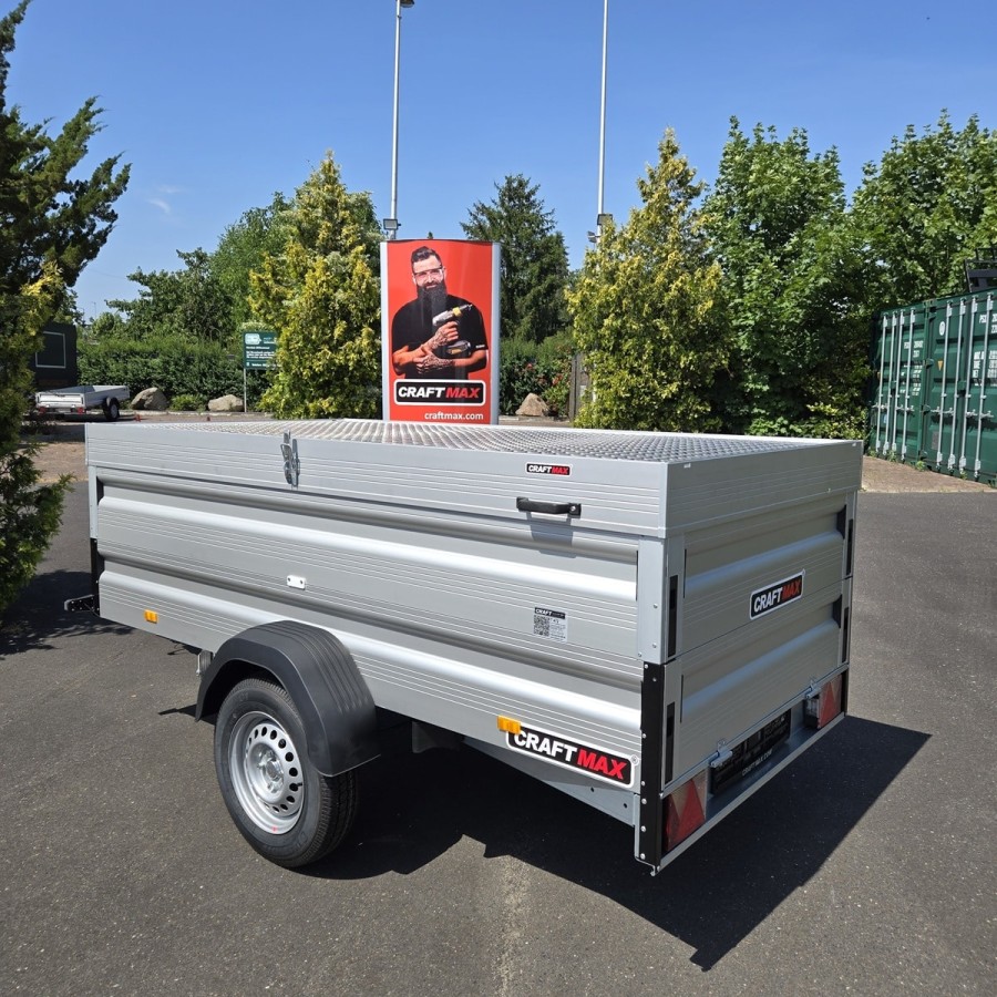 1300-ALU-Kastenanhaenger-2.50×1.26×0.70m-mit-Bordwandaufsatz-und-Deckel-gebremst-100-kmh-3