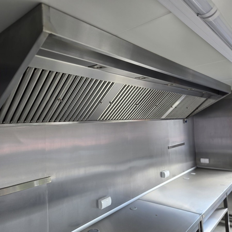 Gastro-Edelstahl-Wandhaube-300x70cm-LED-Beleuchtung-Drehzahlregler-420W-Motor-freihaengende-Abzugshaube-fuer-Imbisswagen-Gastron