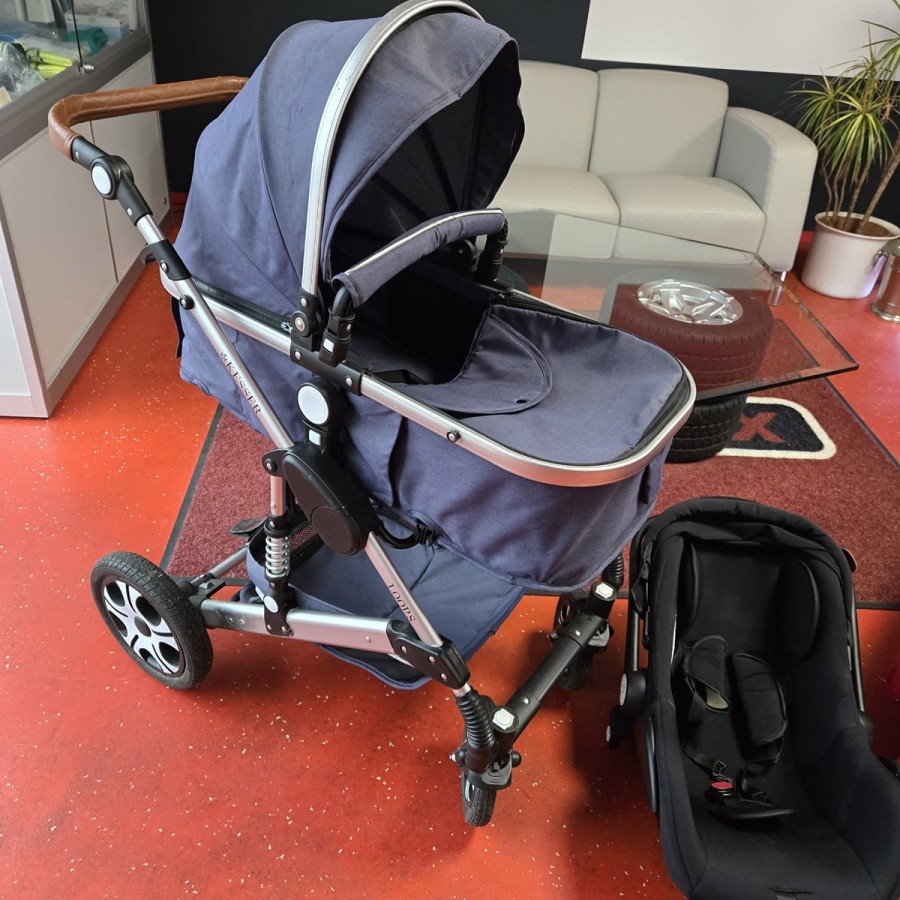 Kombikinderwagen-4-in-1-Kinderwagen-inkl.-Babyschale-Babywanne-Buggy-Sportsitz-Autositz-mit-Voll-Gummireifen-gebraucht-1