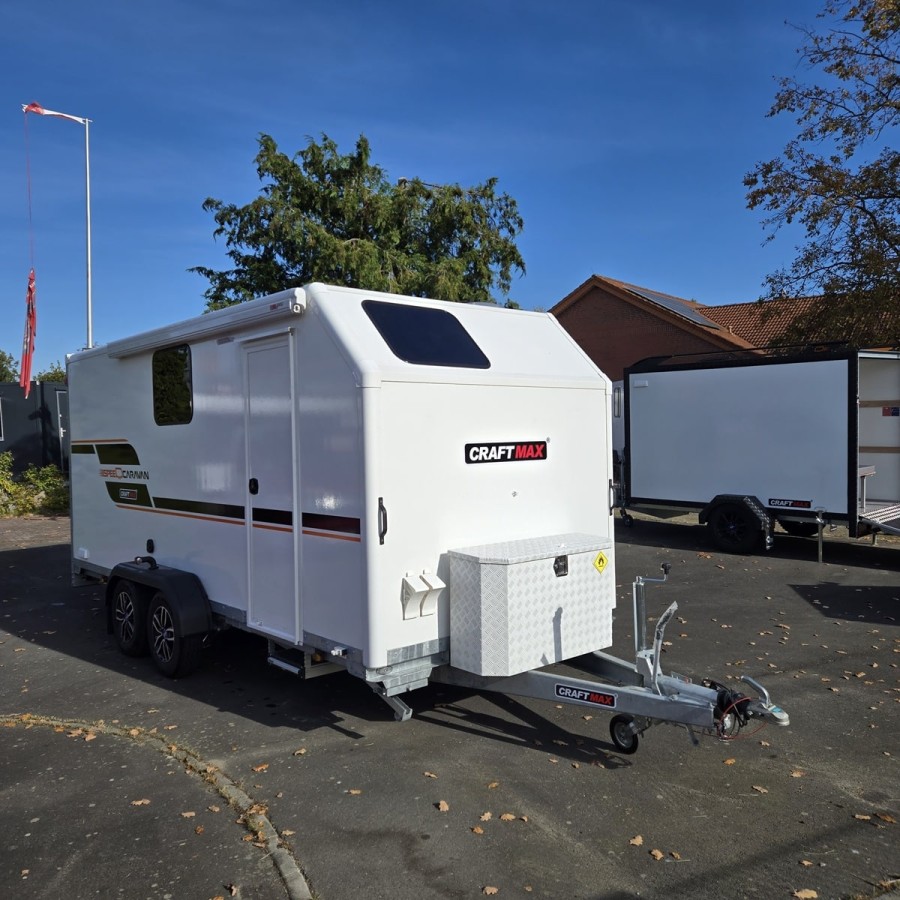 CRAFTMAX®-SPEEDCARAVAN®-full-Options-2700-Tandem-5.00x2.00x2.00m-ThermoSandwich-mit-Bett-Kueche-Sanitaerbereich-Ladebordwand-100