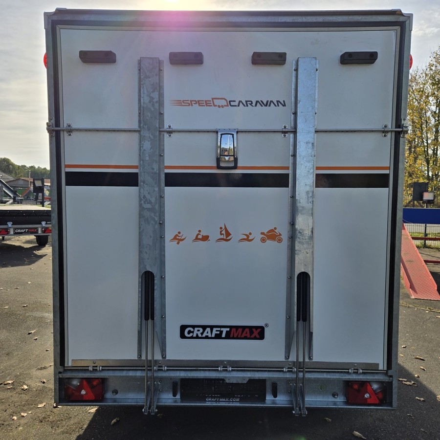 CRAFTMAX®-SPEEDCARAVAN®-full-Options-2700-Tandem-5.00x2.00x2.00m-ThermoSandwich-mit-Bett-Kueche-Sanitaerbereich-Ladebordwand-100