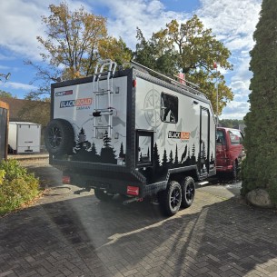 CRAFTMAX-BLACK-ROCK-Offroad-Camping-2700kg-Tandem-Einzelradaufhaenungung-full-Options-1 2