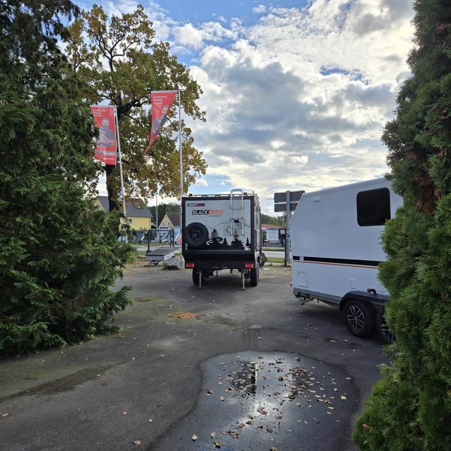 CRAFTMAX-BLACK-ROCK-Offroad-Camping-2700kg-Tandem-Einzelradaufhaenungung-full-Options-10