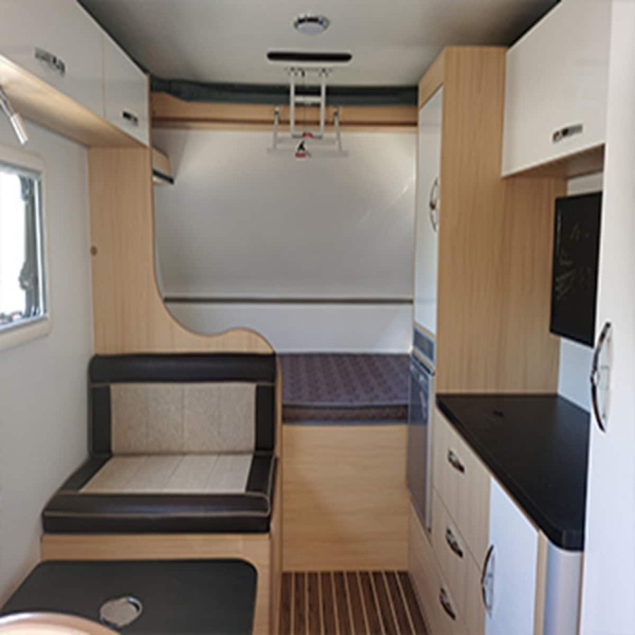 CRAFTMAX®-BLACK-BROTHER-EXP-7-24-Extreme-OffRoad-Caravan-Tandem-ThermoSandwich-4.30x2.10x1.72m-vollausgestattet-mit-Moebel-Bett-