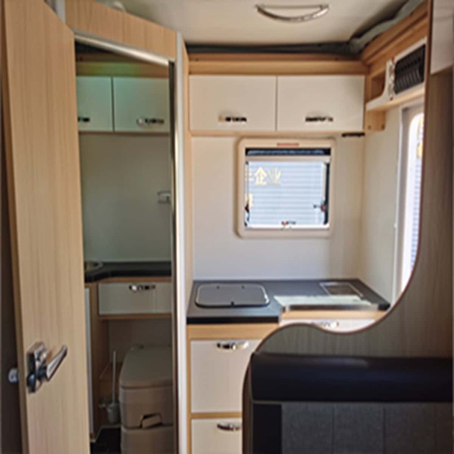 CRAFTMAX®-BLACK-BROTHER-EXP-7-24-Extreme-OffRoad-Caravan-Tandem-ThermoSandwich-4.30x2.10x1.72m-vollausgestattet-mit-Moebel-Bett-