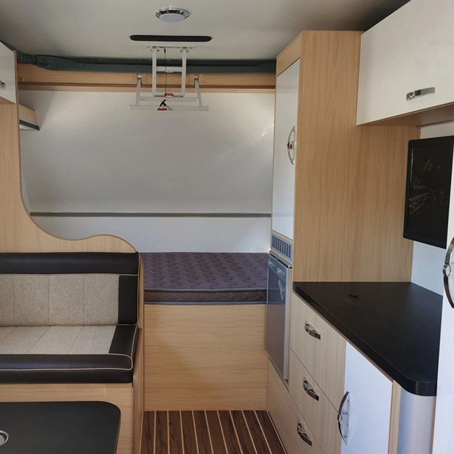 CRAFTMAX®-BLACK-BROTHER-EXP-7-24-Extreme-OffRoad-Caravan-Tandem-ThermoSandwich-4.30x2.10x1.72m-vollausgestattet-mit-Moebel-Bett-