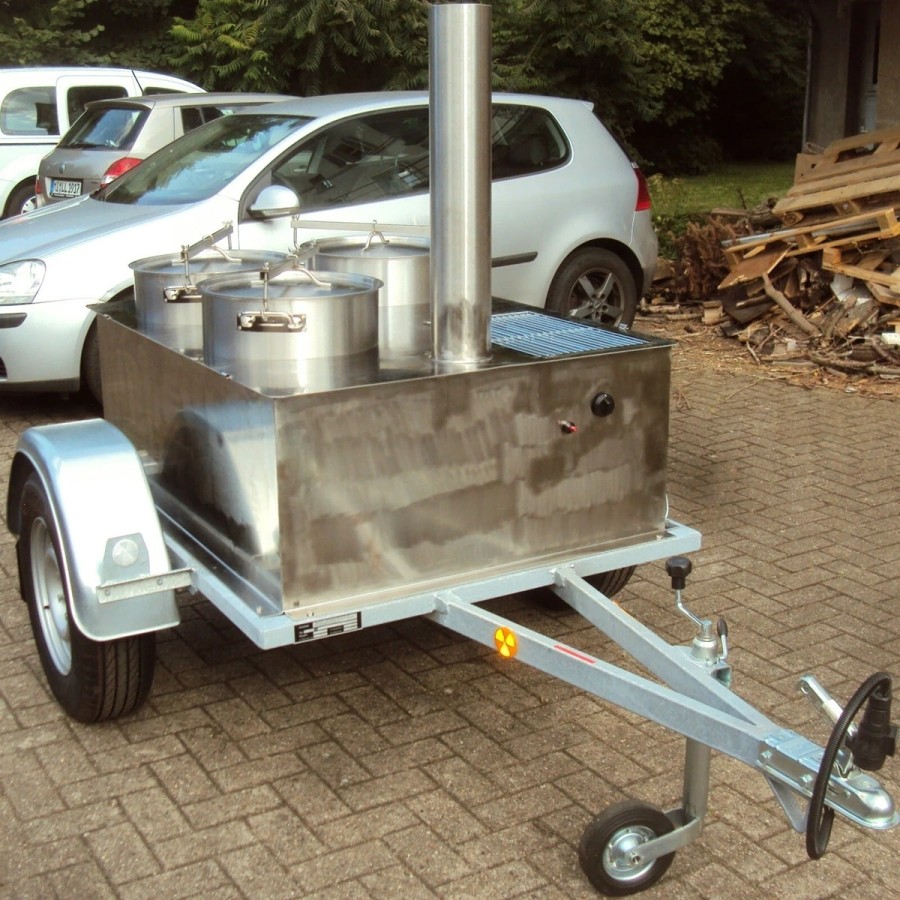 DE-Heimatschutz®-Feldkueche-Gulaschkanone-mit-3x-50-Liter-Kessel-Wasserbad-Gasgrill-alles-aus-Edelstahl-2-Seitentische-Militaer-