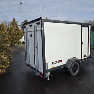 CRAFTMAX-1300-Offroad-Koffer-Heckrampe-Dach-Heki-Frontfenster-Deichselbox-1