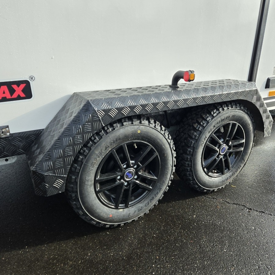 CRAFTMAX-2000-Tandem-Offroad-Koffer-Dach-Heki-Frontfenster-Doppeltuer-3
