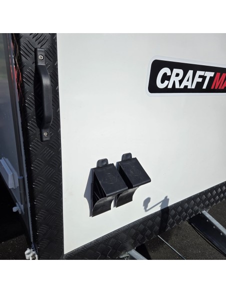 OffRoad®-1300-Speedcaravan-CROSS-3.00x1.46x1.90m-mit-Kueche-Bett-Fenster-Tuer-Dachtraeger-Ladebordwand-100kmh-10