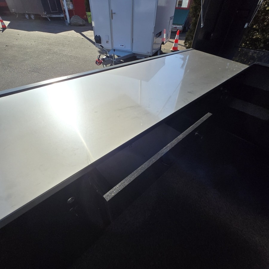 Verkaufsanhaenger-1350-mit-2-Verkaufsklappen-3.50x2.00x2.20m-ThermoSandwich-Einbaumoebel-Spuele-E-Anschluss-Holzdekor-100kmh-14