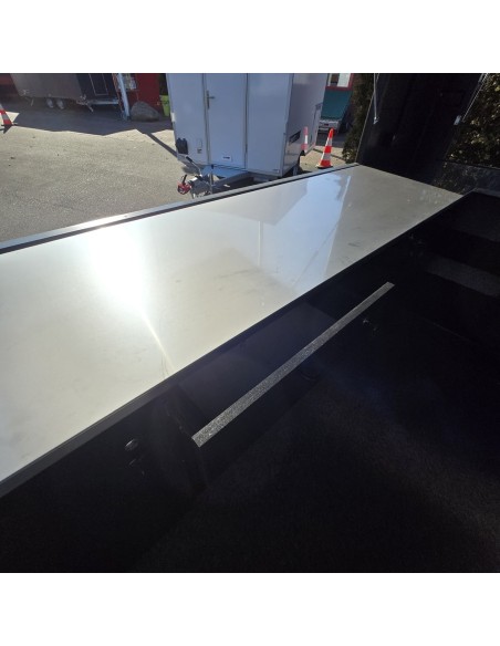 Verkaufsanhaenger-1350-mit-2-Verkaufsklappen-3.50x2.00x2.20m-ThermoSandwich-Einbaumoebel-Spuele-E-Anschluss-Holzdekor-100kmh-14